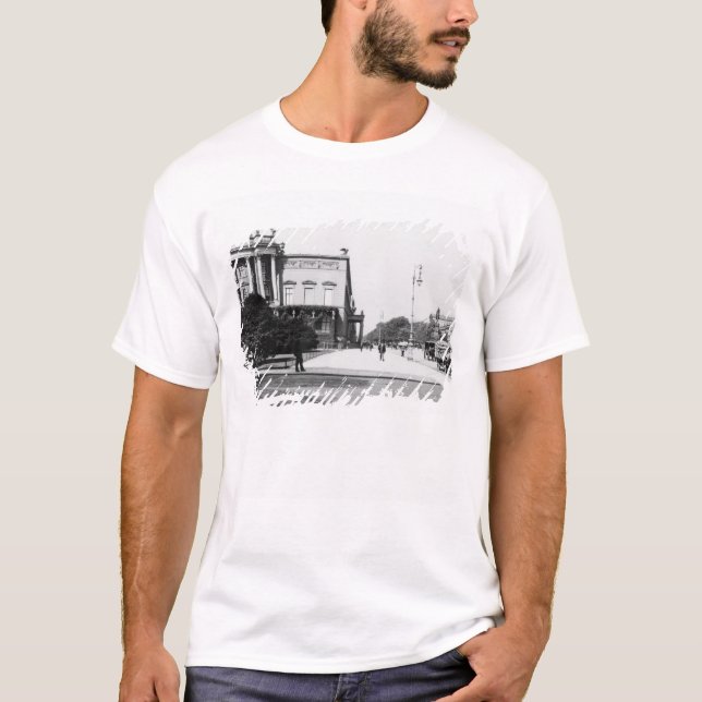 The Palace of Wilhelm I T-Shirt (Front)