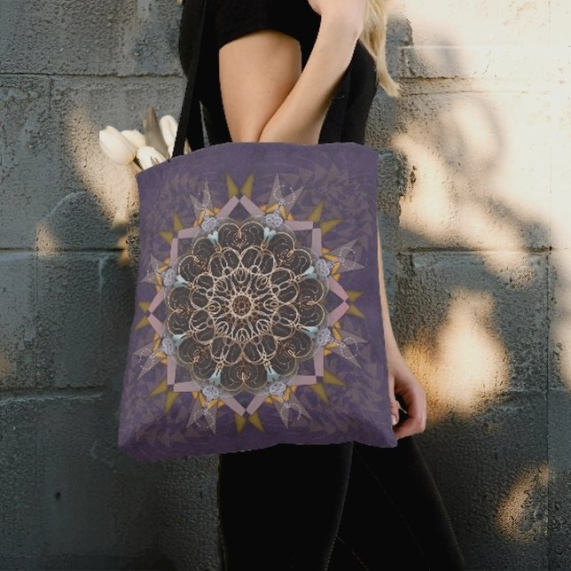 The pillared thread tie-in purpura refraction tote bag (Creator Uploaded)