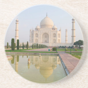 The quiet peaceful Taj Mahal at sunrise one of Coaster