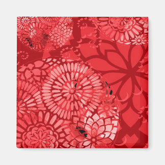 THE RED GARDEN MAGNET