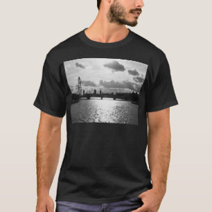 The River Thames and London mono T-Shirt