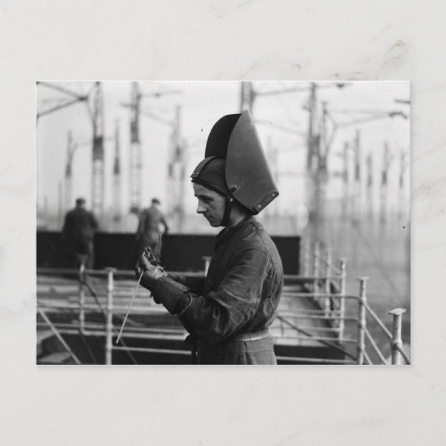 The RMS Queen Mary Postcard Collection (Front)