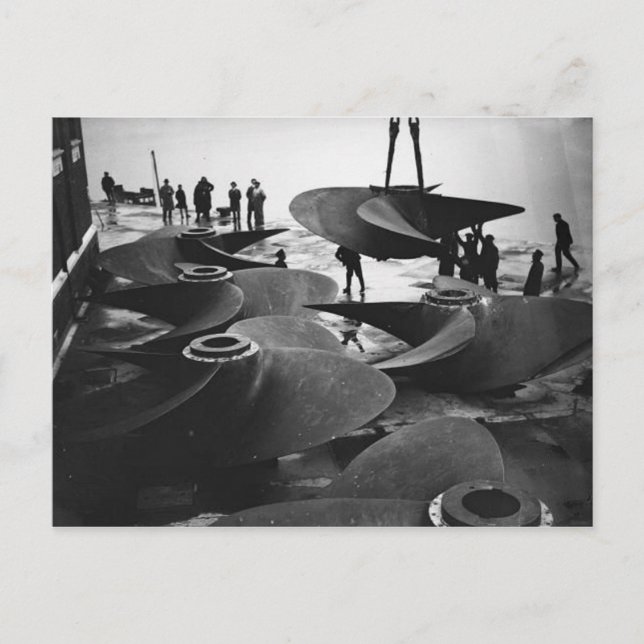 The RMS Queen Mary Postcard Collection (Front)