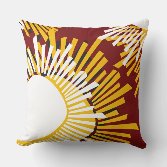 THE SUN DESIGN 2 Retro Throw Pillow (Front)