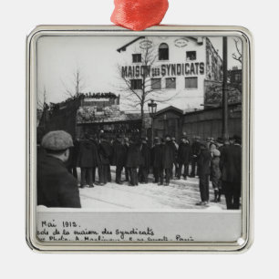 The surroundings of the Maison des Syndicats, Metal Ornament