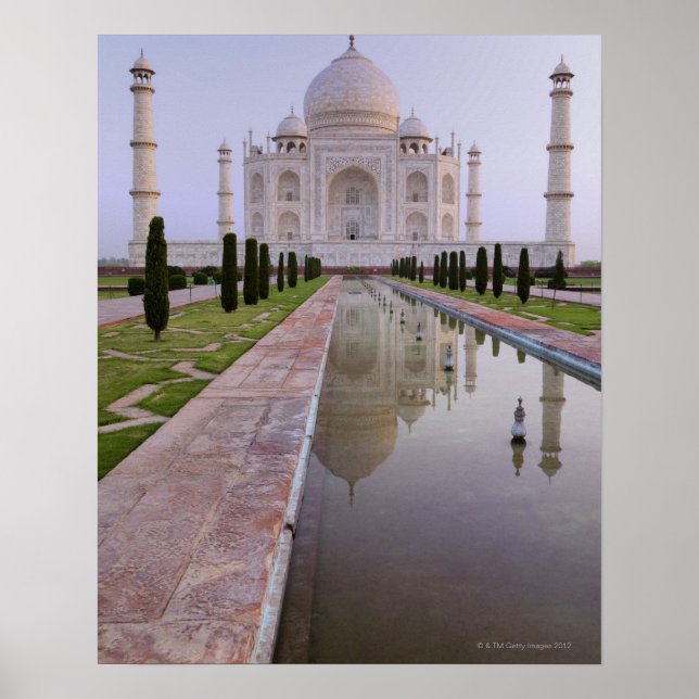The Taj Mahal perfectly reflected in the still Poster (Front)