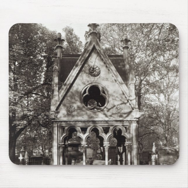 The Tomb of Abelard and Heloise, built in 1817 Mouse Pad (Front)