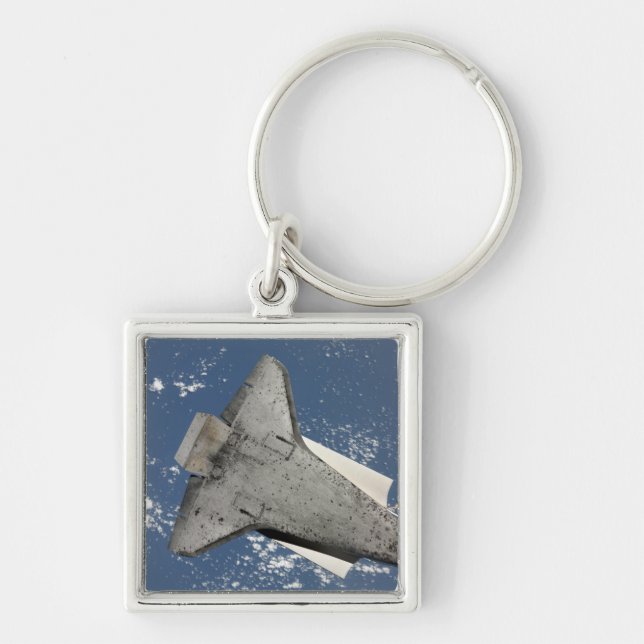 The underside of space shuttle Discovery 2 Key Ring (Front)