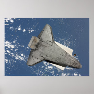 The underside of space shuttle Discovery 2 Poster