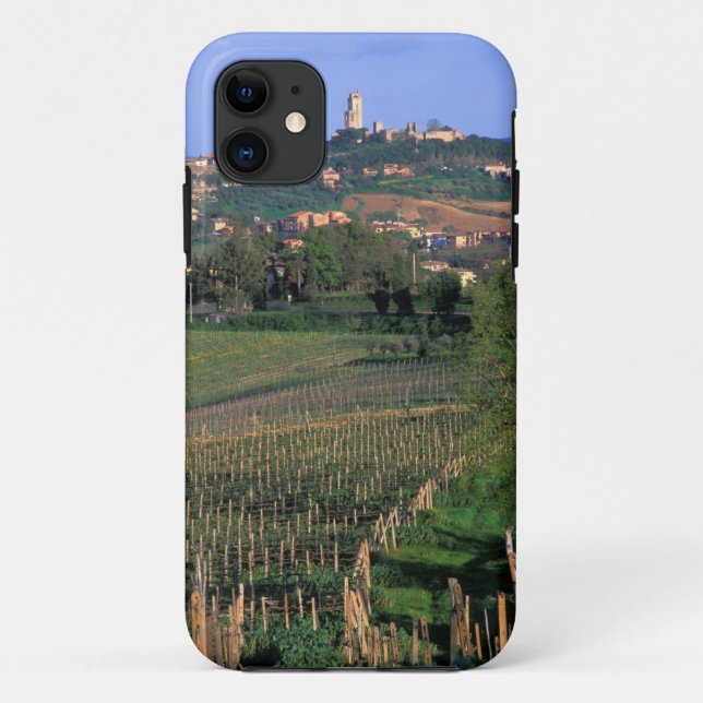 The village of San Gimignano sits in the rolling Case-Mate iPhone Case (Back)
