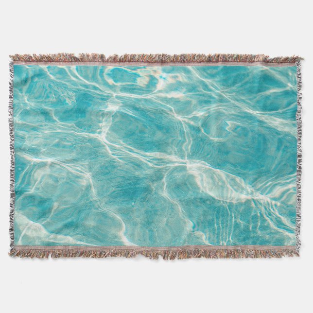 the waves of the sea throw blanket (Front)