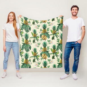 The White Lotus Pineapple Paradise Pattern Fleece Blanket