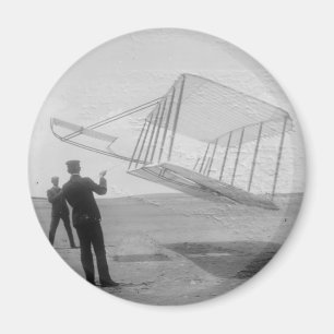 The Wright Brothers test flight Magnet