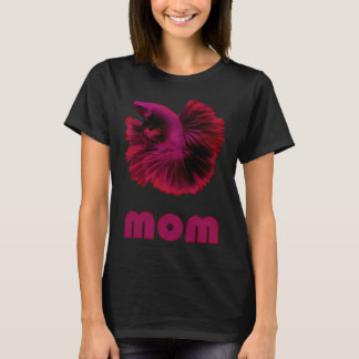 there is no betta fish mum than me T-Shirt