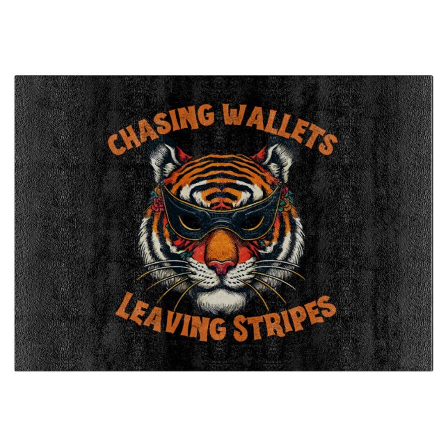 Thief tiger cutting board (Front)