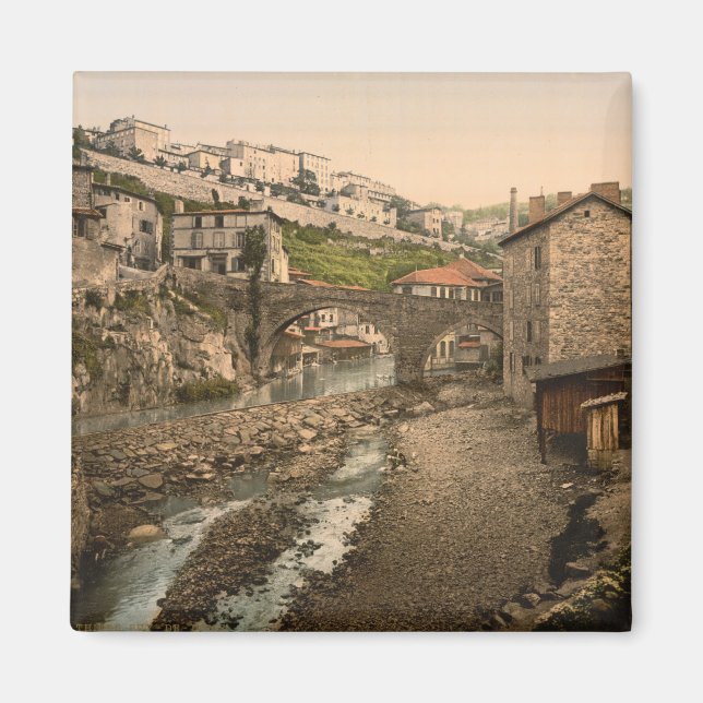 Thiers, Auvergne, France Magnet (Front)