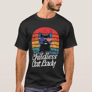 This Childless Cat Lady Is Voting Kamala-harris 20 T-Shirt