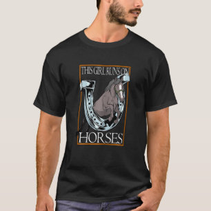 This Girl Runs On Horses Proud Country Girl Vinta T-Shirt