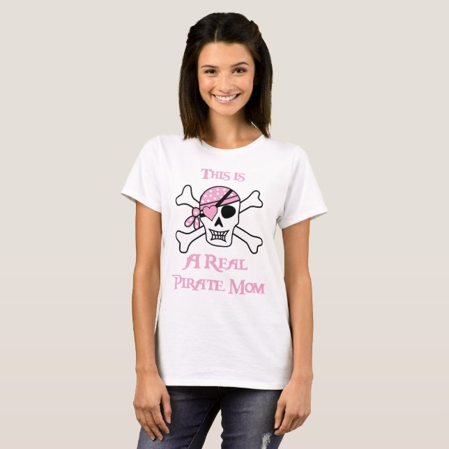 This is a Real Pirate Mum T-Shirt (Front Full)