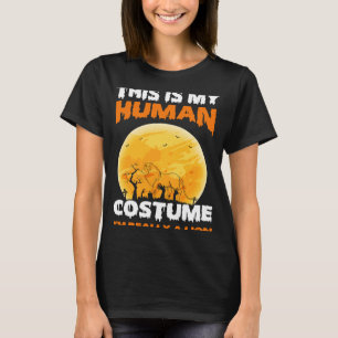 This is My Human Costume I'm Really a Lion Hallowe T-Shirt