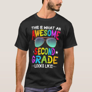 This Is What An Awesome Cute Second Grade Looks Li T-Shirt