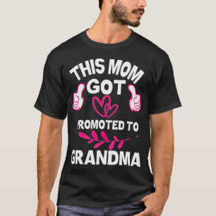 This Mum Got Promoted To Grandma horses mustang  T-Shirt