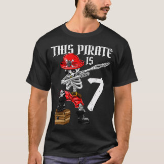 This Pirate is 7 dabbing pirate  7th Birthday T-Shirt