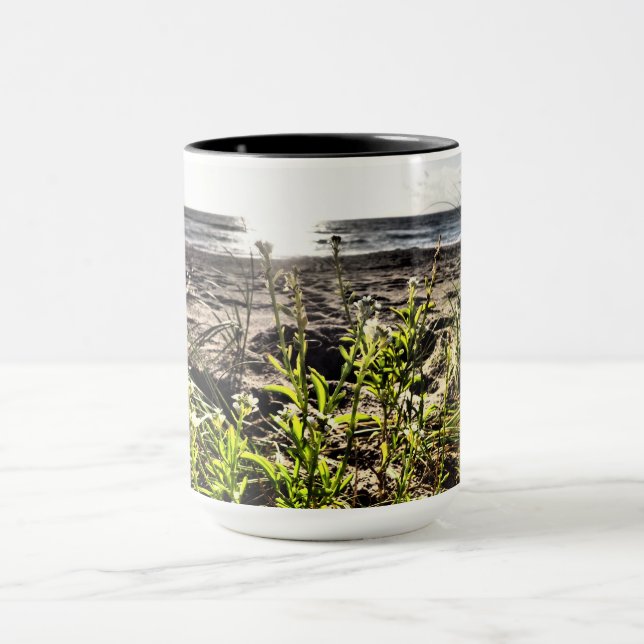 This product has a view to the horizon. mug (Center)