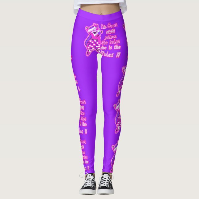 This queen never follows the rules leggings (Front)
