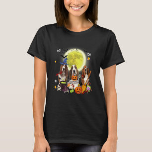 Three Basset Hound Dogs Witch Scary Mummy Hallowee T-Shirt
