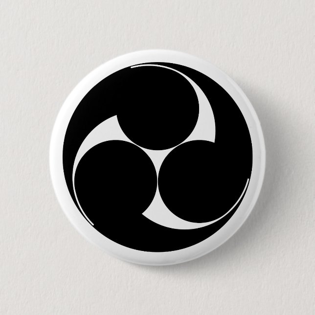 Three clockwise swirls (Sugaki) 6 Cm Round Badge (Front)