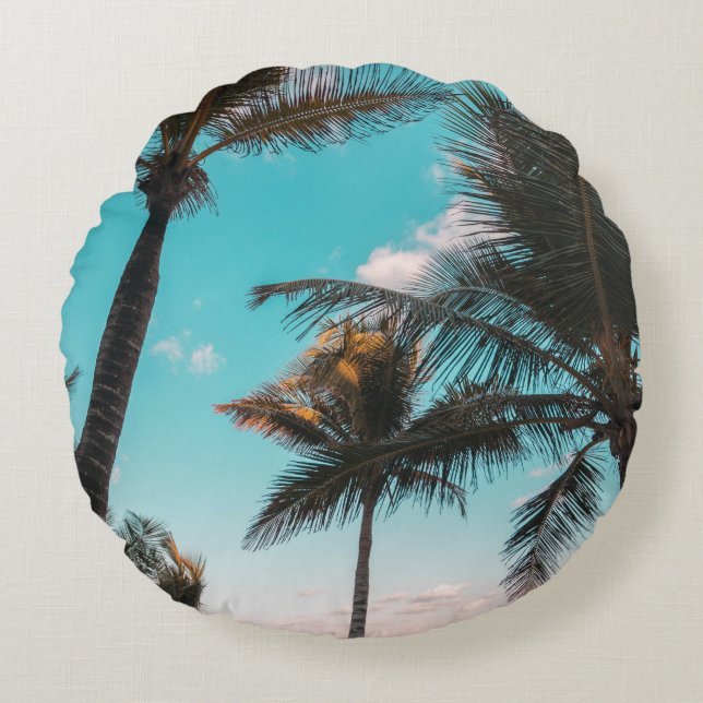 Three coconut trees on seashore round cushion (Front)