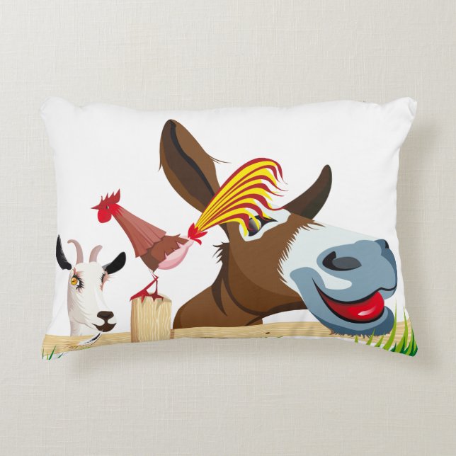 Three farm animals on your cushion (Front)