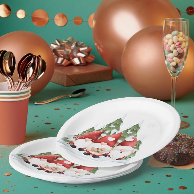 Three Gnome Christmas Paper Plates (Multi)