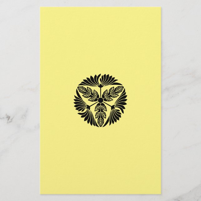 THREE-LEAF CHRYSANTHEMUM LETTER STATIONERY (Front)
