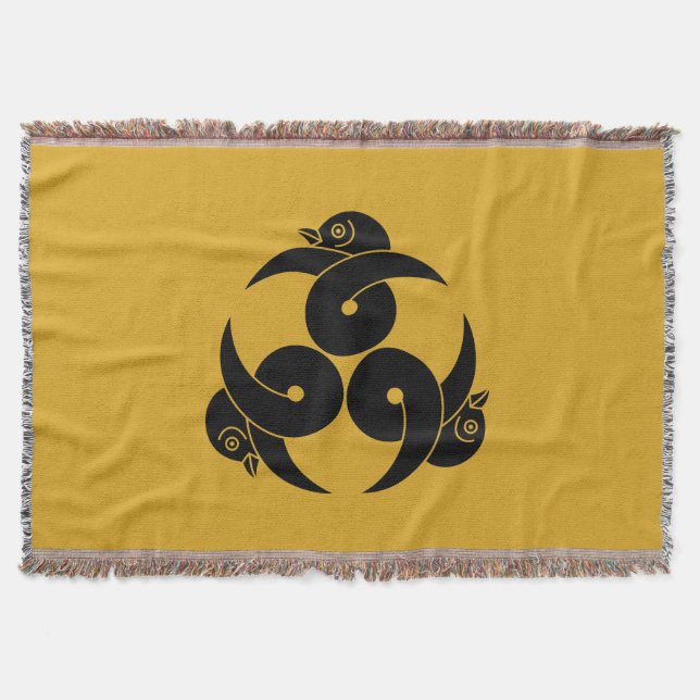 Three looped wild geese, heads facing outward throw blanket (Front)
