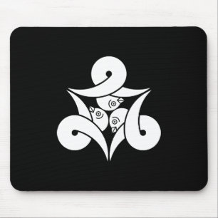 Three looped wild geese, inward-facing mouse pad