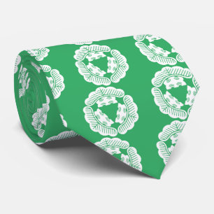 Three pines tie