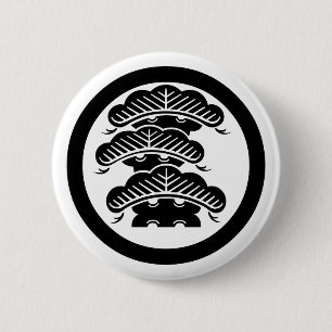 Three-tiered pine with arashi L in circle 6 Cm Round Badge