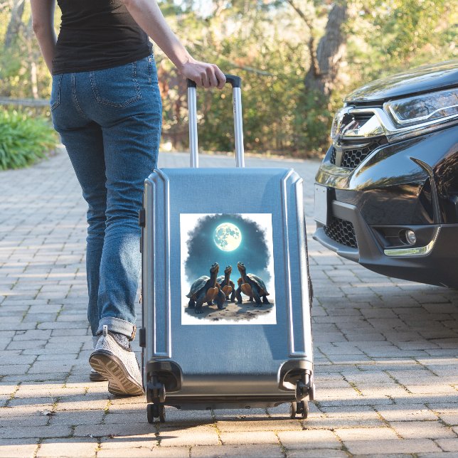 Three Tortoises Howl at Moon Wildlife Mountain Tur (Suitcase Insitu)