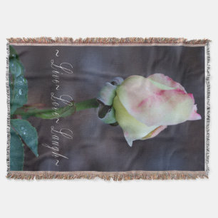 Throw Blanket/Red & Yellow Rose Bud Blanket