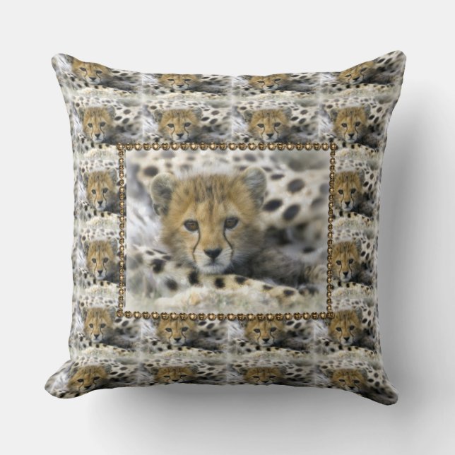 Throw Pillow/Baby Cheetah Cushion (Front)