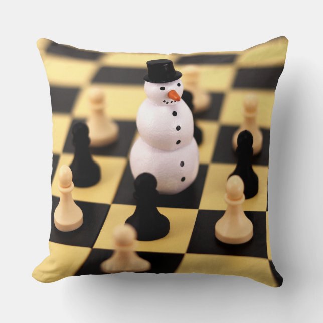 Throw Pillow Chess in Christmas (Front)