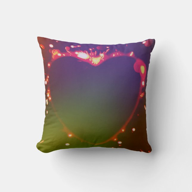 Throw Pillow Flame heart (Front)