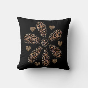 Throw Pillow Leopard