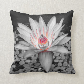 Throw Pillow Pink Lily