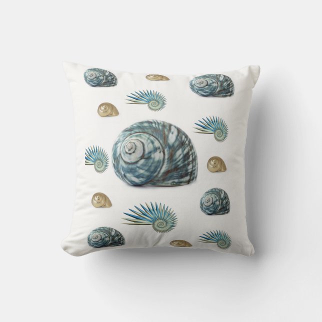 Throw Pillow Seashell (Front)
