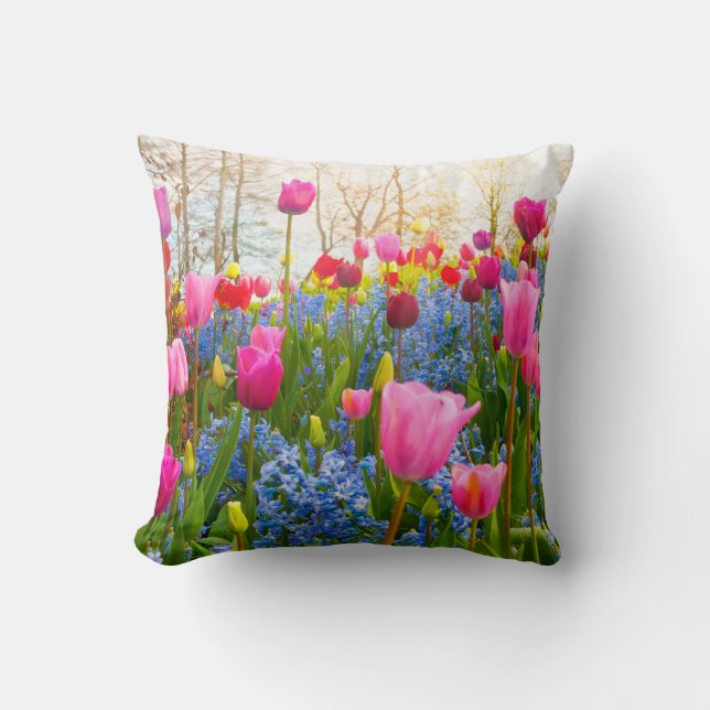 Throw pillow spring flowers (Front)