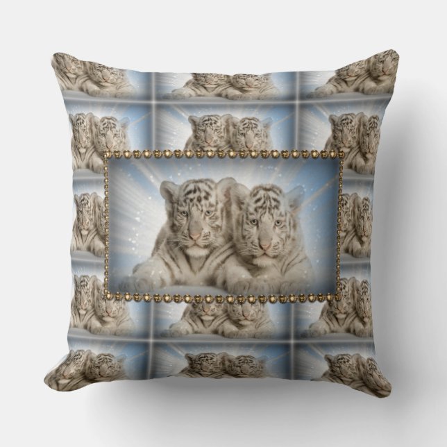 Throw Pillow/White Tigers Cushion (Front)