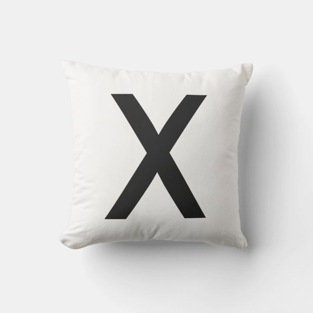 Tic-Tac-Toe Noughts and Crosses Funny Game Pillow (Front)